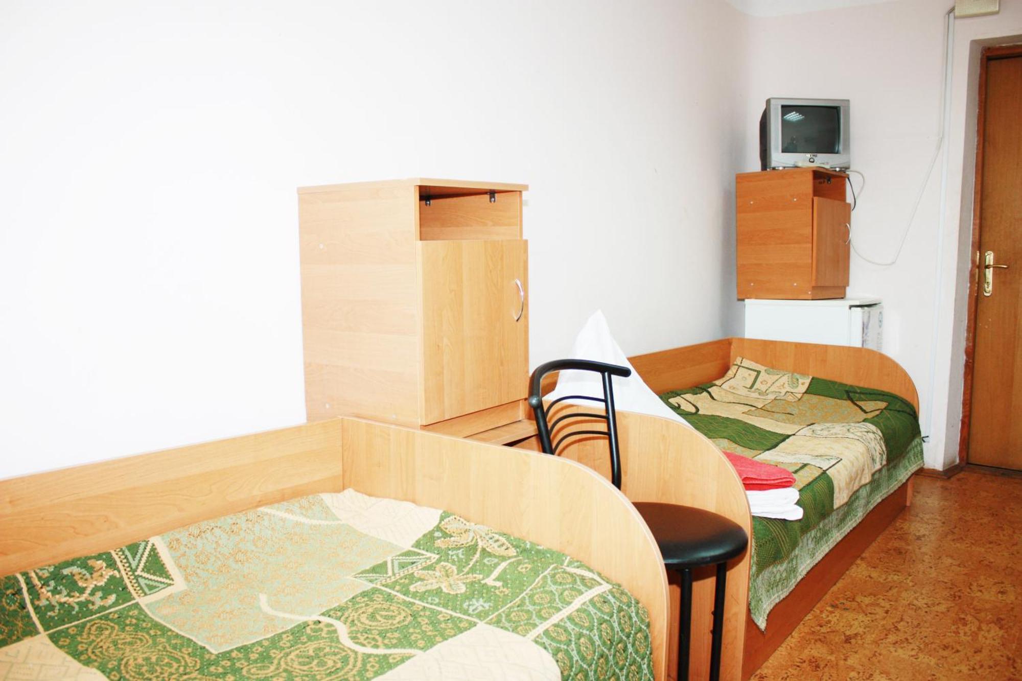 Vydubychi Hostel Kyiv Exterior photo